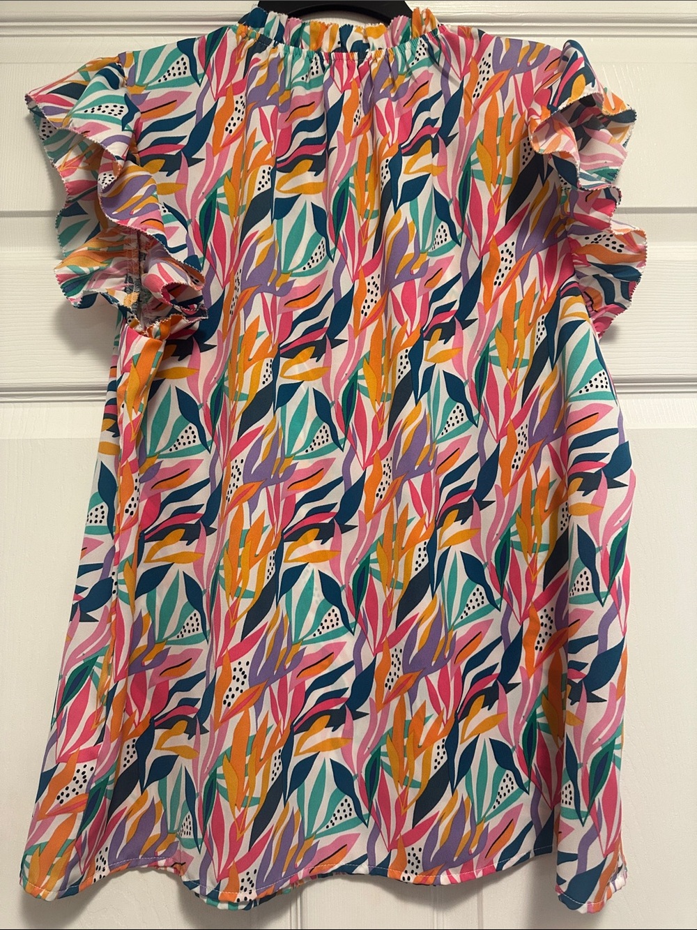 Printed Round Neck Cap Sleeve Blouse size Large - Picture 6 of 10